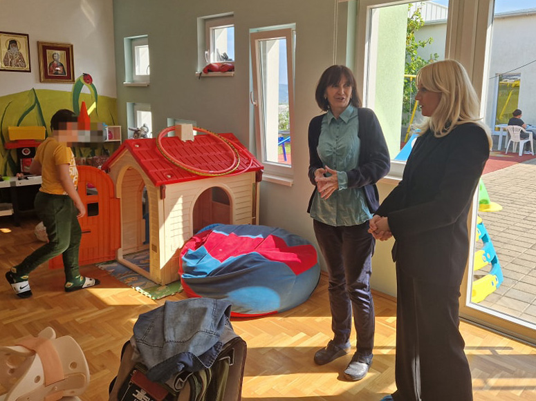 Ministar porodice, omladine i sporta, Selma Čabrić, posjetila je Roditeljsku kuću
